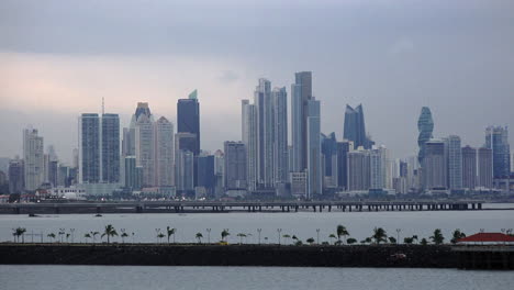 Panama-causeway-with-city-skyline-beyond