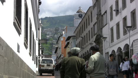 Ecuador-Quito-Escenas-Callejeras