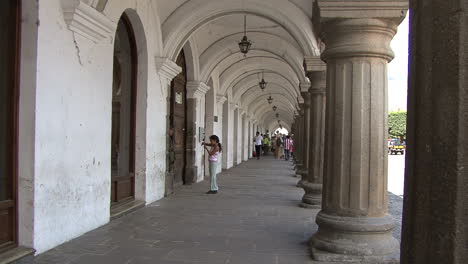 Guatemala-Antigua-arcade