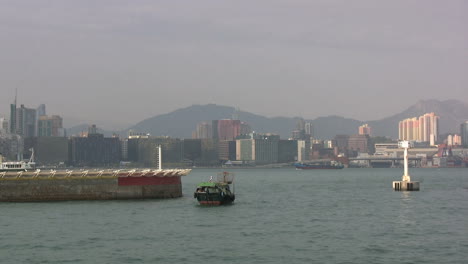 Hong-Kong-boat-&-ferry