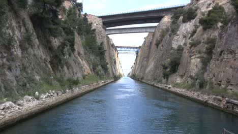 Canal-De-Corinto-Desde-Un-Barco