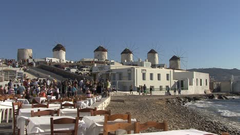 Mykonos-cafe-and-windmills