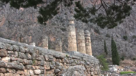 Greek-Antiquities-Apollo-Temple-at-Delphi