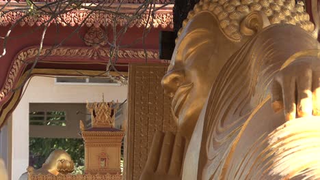 Cambodia-Buddha-face