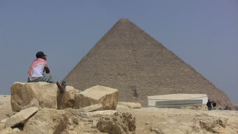 Pirámide-De-Egipto-En-Giza