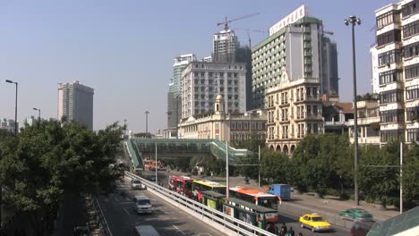 Guangzhou-traffic-&-buildings