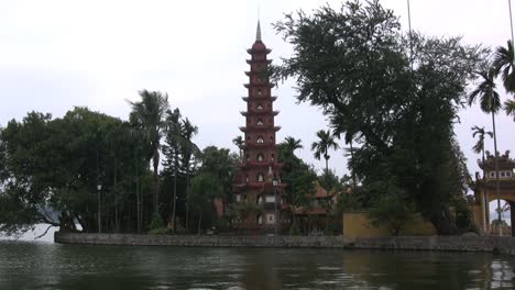 Hanoi-pagoda-by-lake