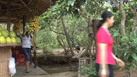 Girls-in-the-Mekong-Delta
