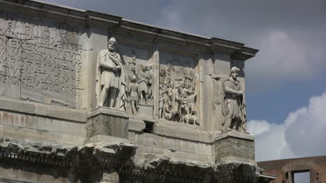 Rome-Soldiers-on-the-Arch-of-Constantine