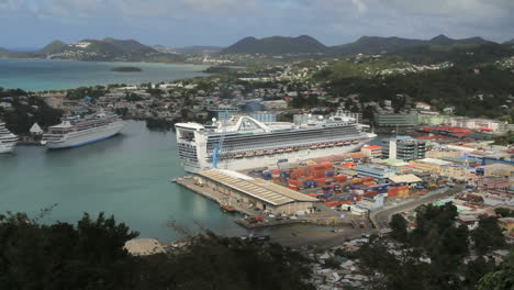 St-Lucia-Castries-harbor