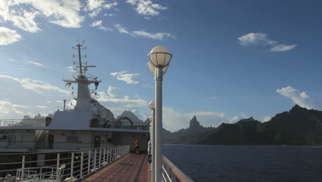 Moorea-from-the-deck-of-a-ship