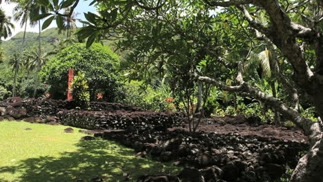 Tahiti-Steinplattform-Atahurahu-Marae