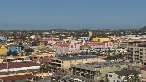 Blick-Auf-Die-Innenstadt-Von-Aruba