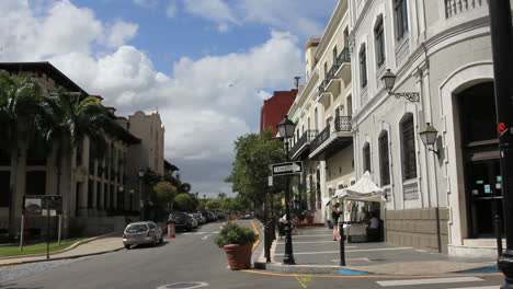 San-Juan-street-corner