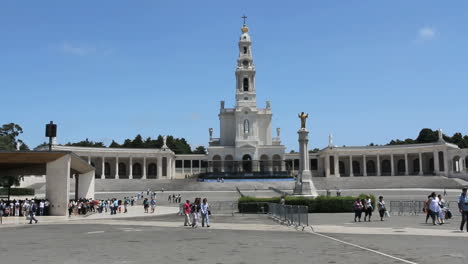 Fatima-church-under-a-clear-blue-sky
