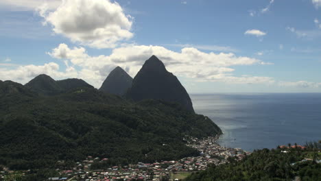 St-Lucia-Soufriere-and-Pitons-good-clouds