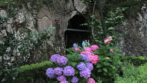Spain-Asturias-Covadonga-church-cave-entry-1