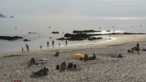 Spain-Galicia-Playa-Pregueira-beach-chairs-7