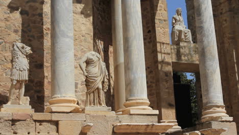 Spain-Merida-Roman-theater-wtih-statues