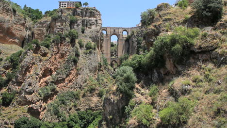 Spanien-Andalusien-Ronda-Brücke-Aus-Der-Entfernung