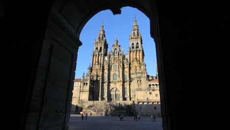 Santiago-Kathedrale-Und-Bogen-10