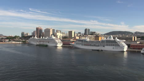 Rio-cruise-ship-docks-and-skyline-editorial-s