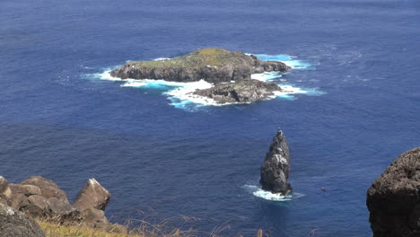 Easter-Island-Orongo-bird-islands-and-Motu-Kao-Kao-3c