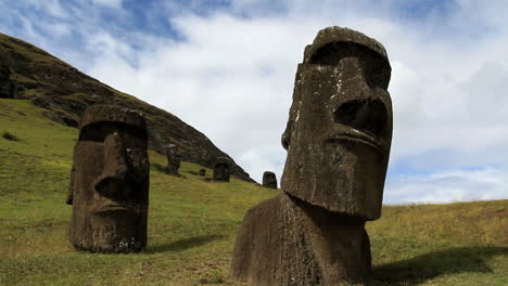 Moai-at-the-Quarry-c6