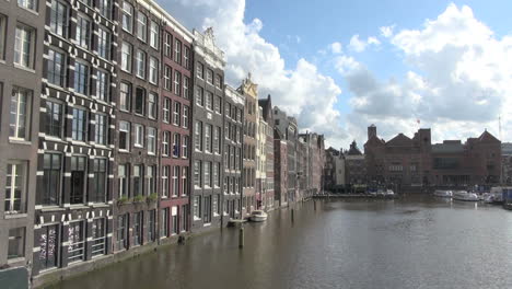 Amsterdam-dramatic-view-of-town-houses-by-water