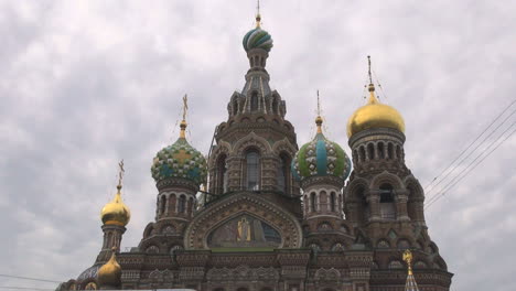 St-Petersburg-Vergossen-Blutkirche-Und-Wolken