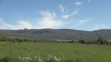 Island-Geysir-Region-Wolken