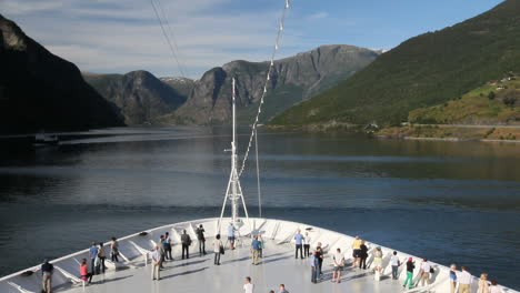 Norway-tourists-on-a-ship-in-Aurlandsfjord-c