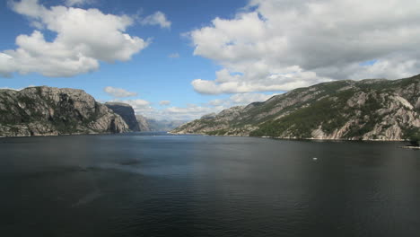 Norway-Lysefjord-view-timelapse-c