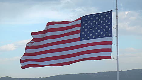 Utah-Amerikanische-Flagge-Im-Wind