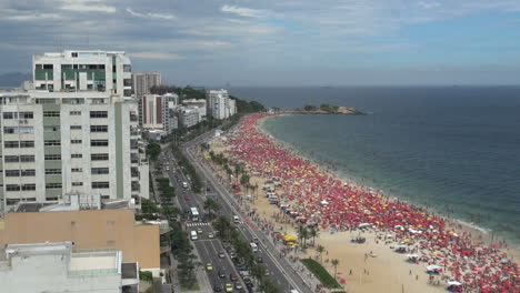 Rio-De-Janeiro-Ipanema-Blickt-An-Einem-Samstag-Nach-Unten