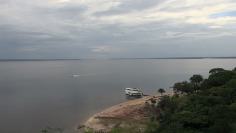 Brazil-Rio-Negro-with-speed-boat-at-Manaus-s