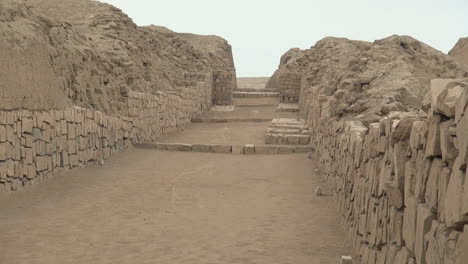 Peru-Pachacamac-ancient-roadway-between-walls-3