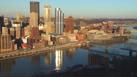 Wide-shot-of-downtown-Pittsburgh-PA-1