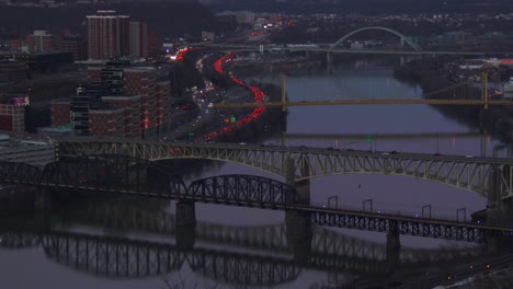 Pittsburgh-Pa-Por-La-Noche