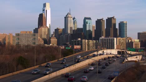 Traffic-on-a-freeway-heads-into-Philadelphia-PA-at-dusk-2