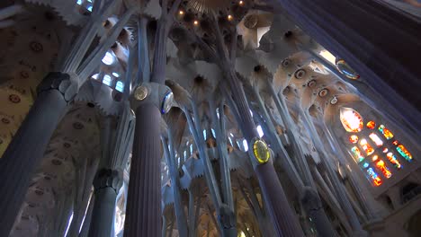 The-beautiful-interior--of-the-Sagrada-Familia-Cathedral-by-Gaudi-in-Barcelona-Spain-1