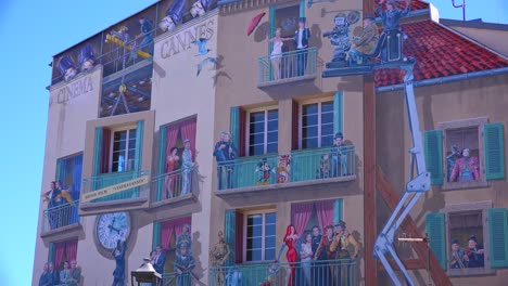 Buildings-are-painted-with-images-of-film-stars-during-the-Cannes-Film-Festival-3