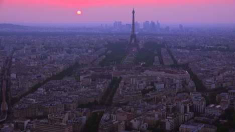 Gorgeous-high-angle-view-of-the-Eiffel-Tower-and-Paris-at-dusk-2