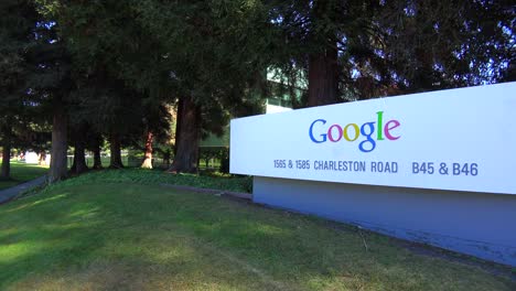 Establishing-shot-of-Google-Headquarters-in-silicon-valley-California-9