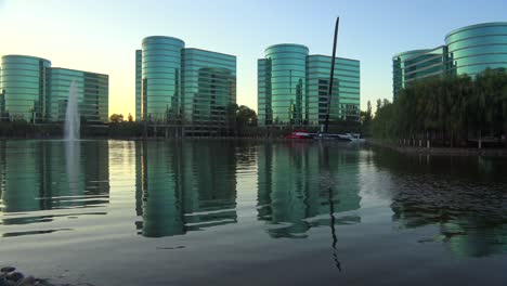 Establishing-shot-of-Oracle-Headquarters-in-Silicon-Valley-California-in-golden-light-4