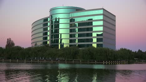 Establishing-shot-of-Oracle-Headquarters-in-Silicon-Valley-California-in-golden-light-6