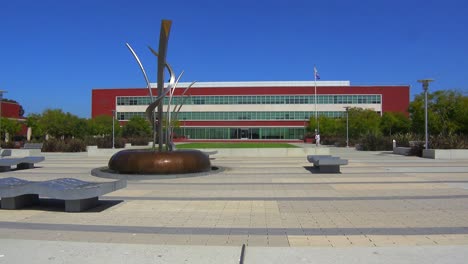 The-beautiful-modern-art-deco-city-hall-of-Richmond-California