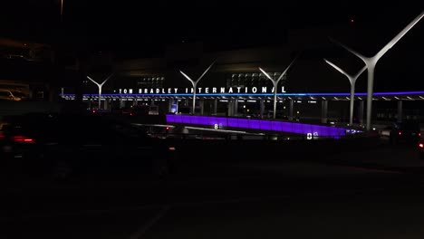Night-establishing-shot-of-the-Tom-Bradley-International-Terminal-at-Los-Angeles-airport