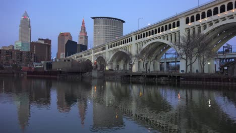 Evening-shot-of-Cleveland-Ohio--with-bridge-foreground