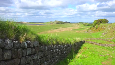 An-establishing-shot-of-Hadrians-Wall-in-northern-England-4